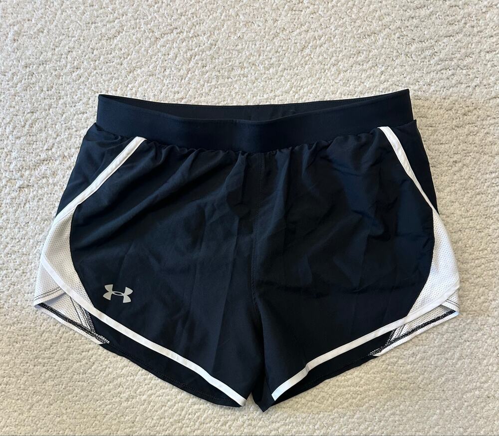 Under Armour Womens Athletic Shorts Medium